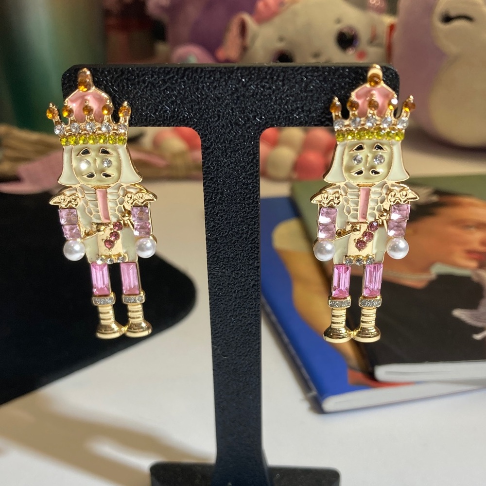 Christmas Pastel Nutcracker Stud Earrings with pink rhinestones and pearls - Picture 2 of 2